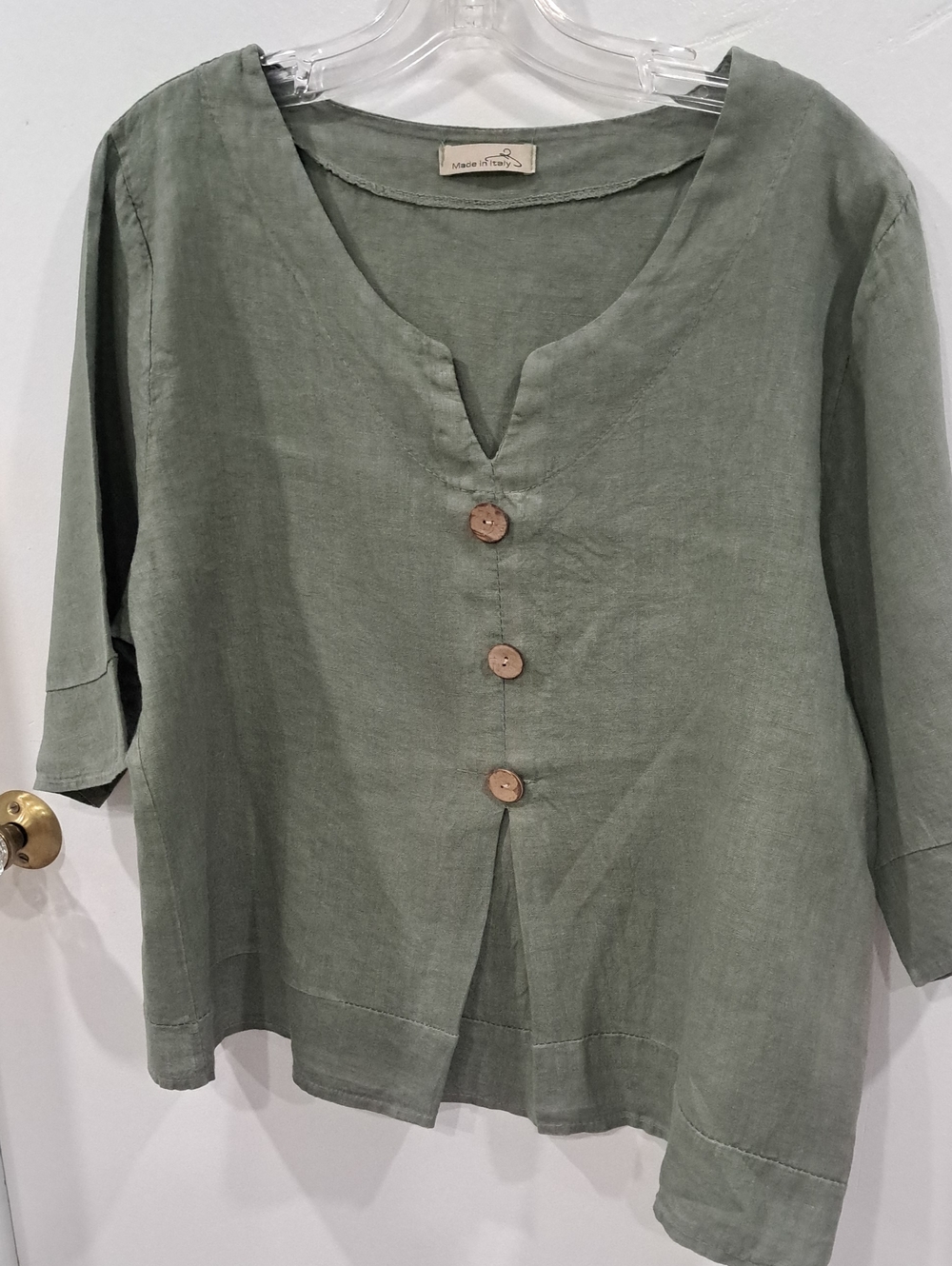 Relaxed Sage Green Boxy Linen Top With  Button-Front Blouse